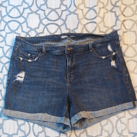 Old Navy Pants - Women's Old Navy High Rise Stretch Distressed Jean Shorts